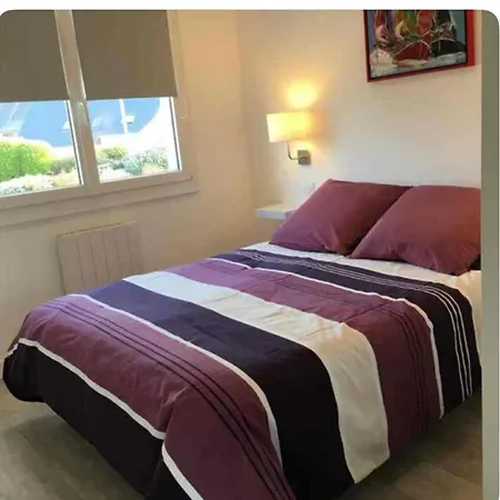 Charlotte Hébergement de vacances Barneville-Carteret